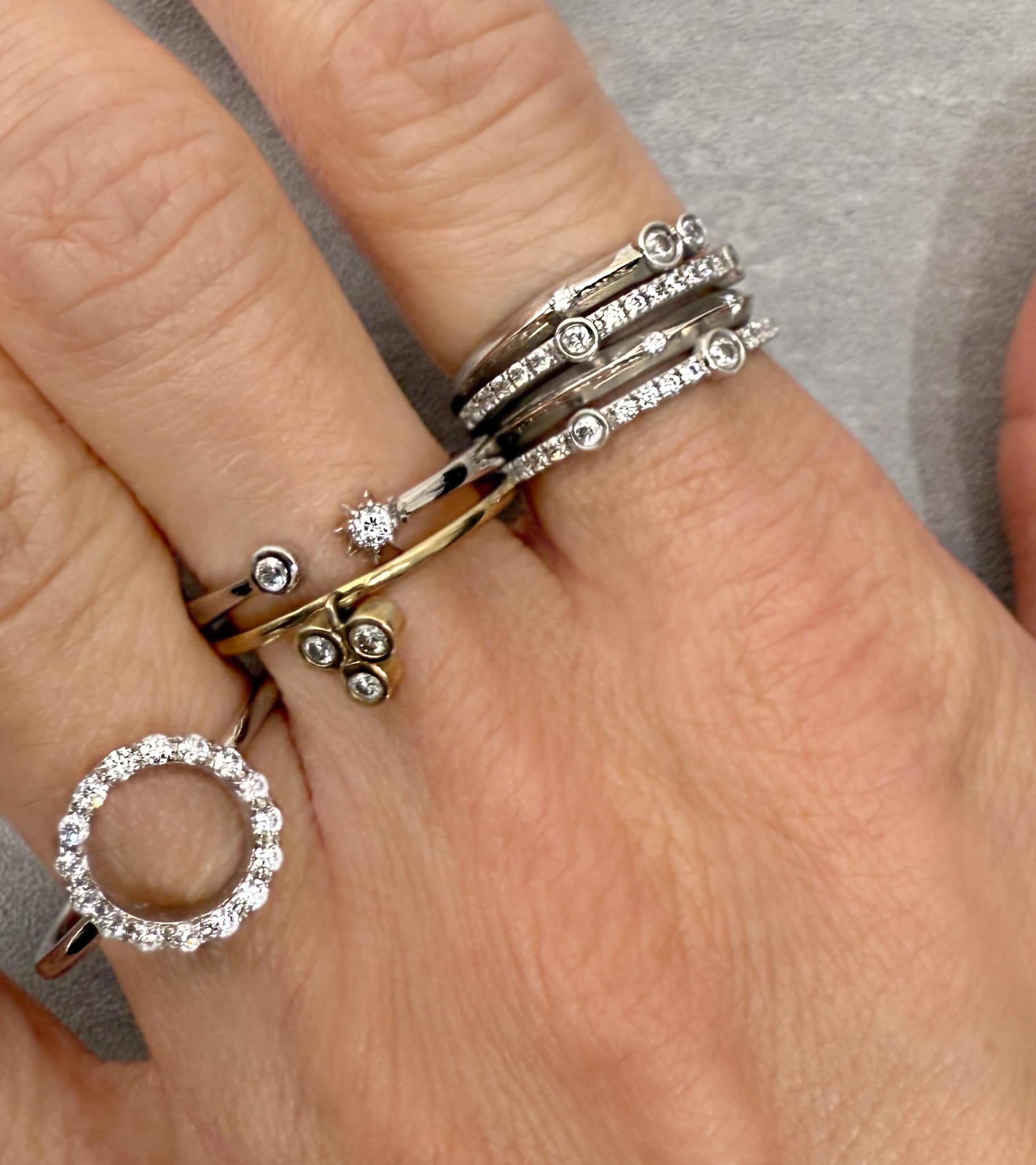 Elegant Trio Gold Ring