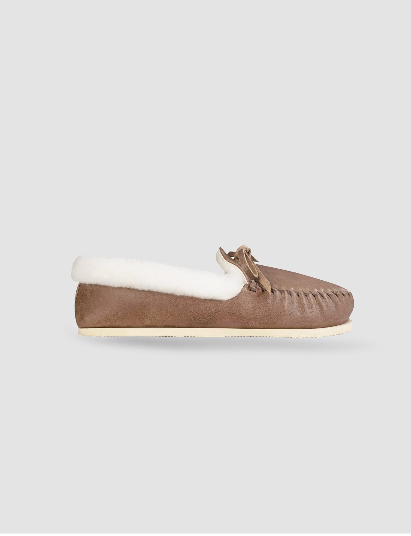 The Women's Cozy Moccasin in Desert - (av)