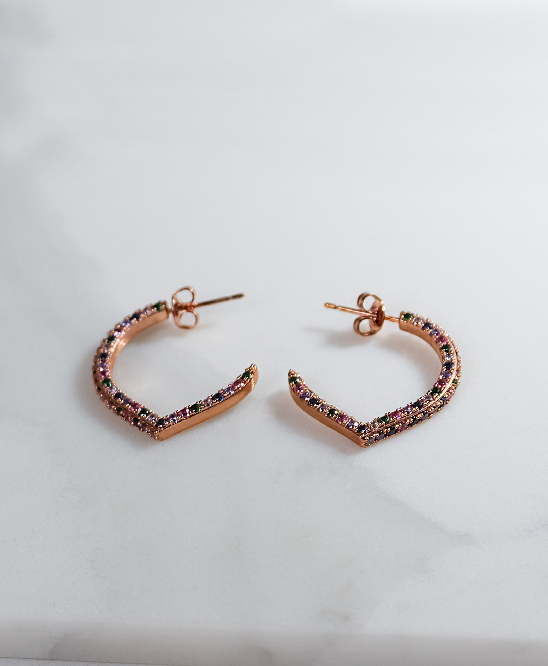 Rose Gold Curve Delight