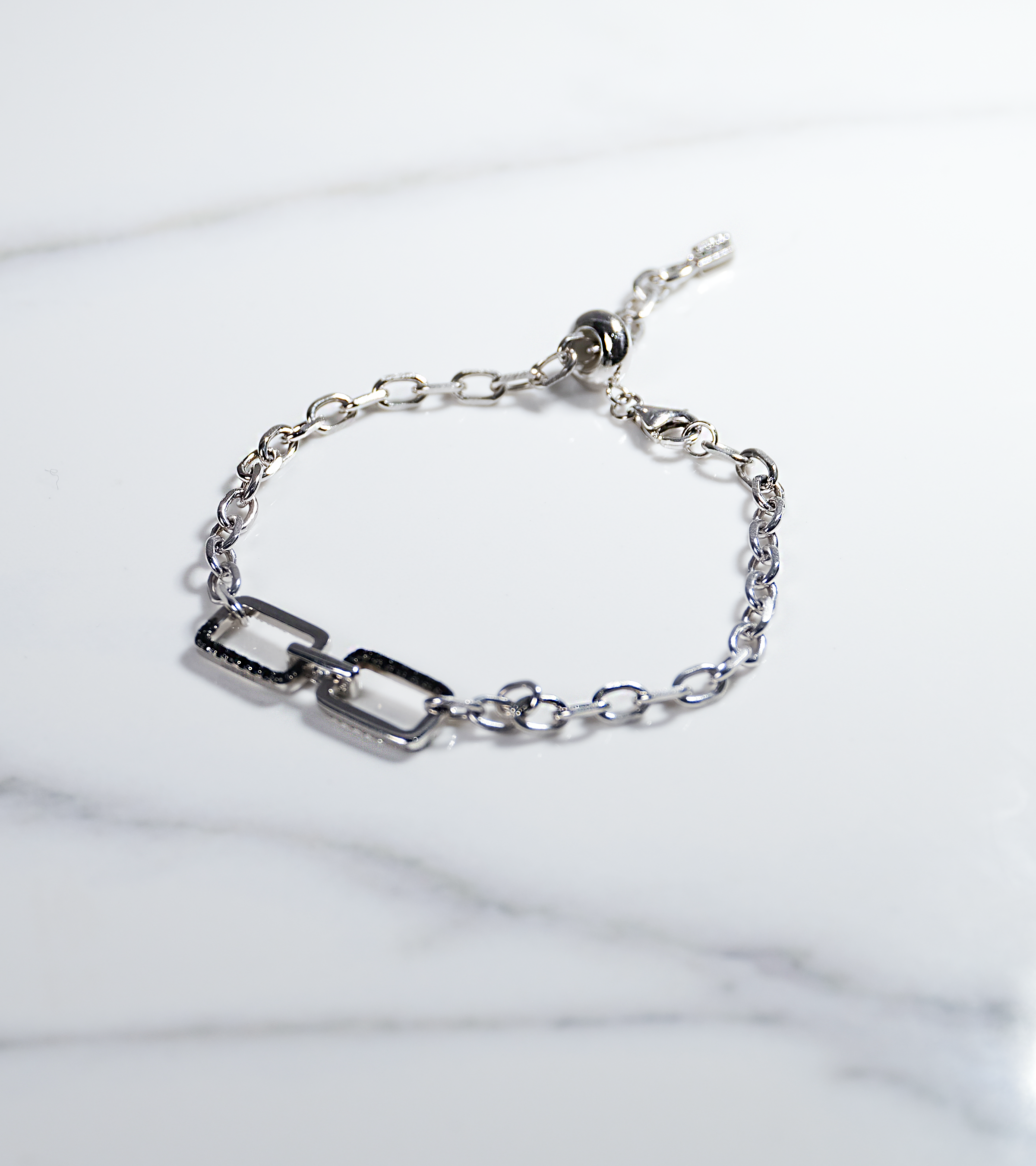 Elegant Silver Link Bracelet