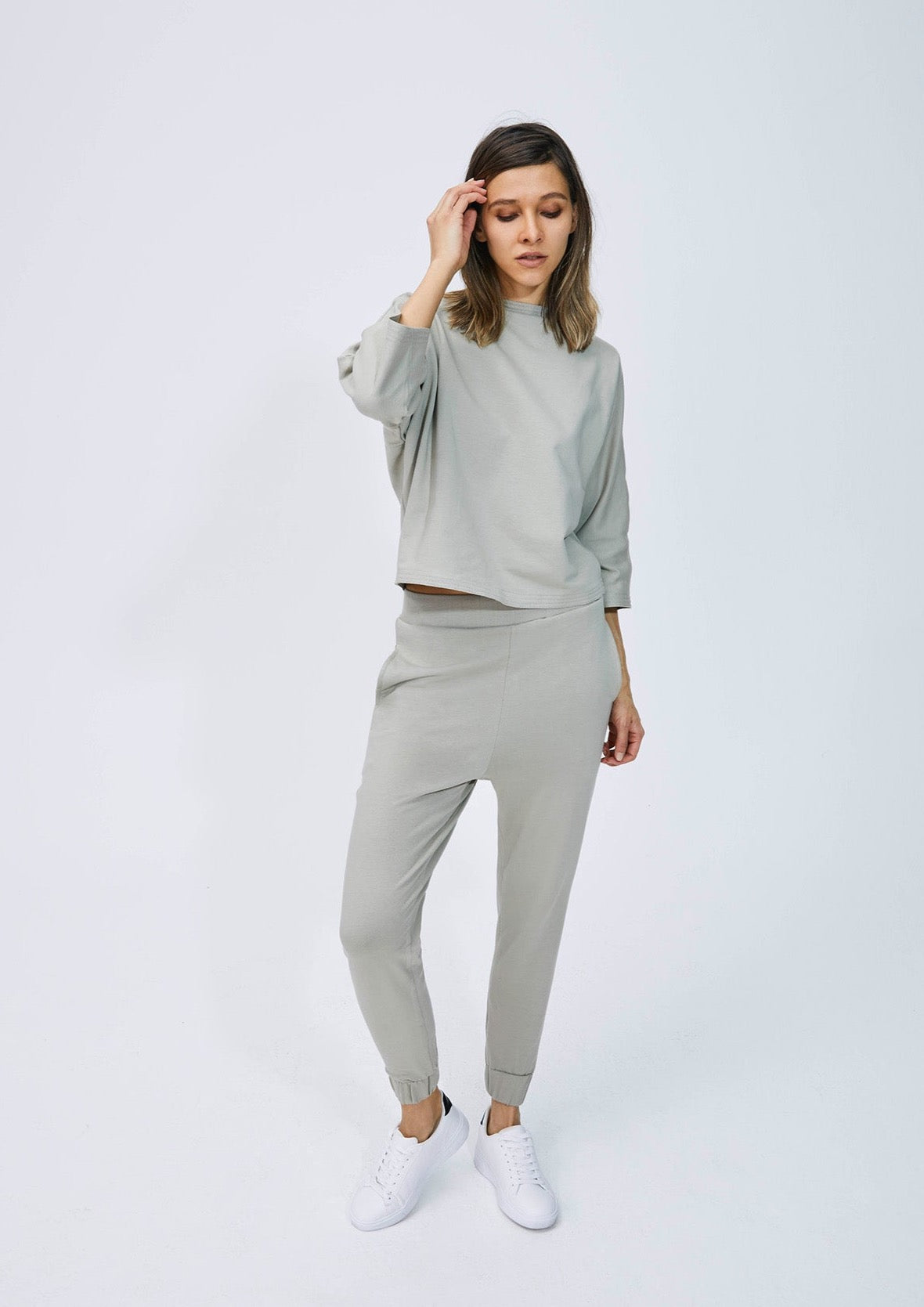 SHANTI FLOW JOGGERS