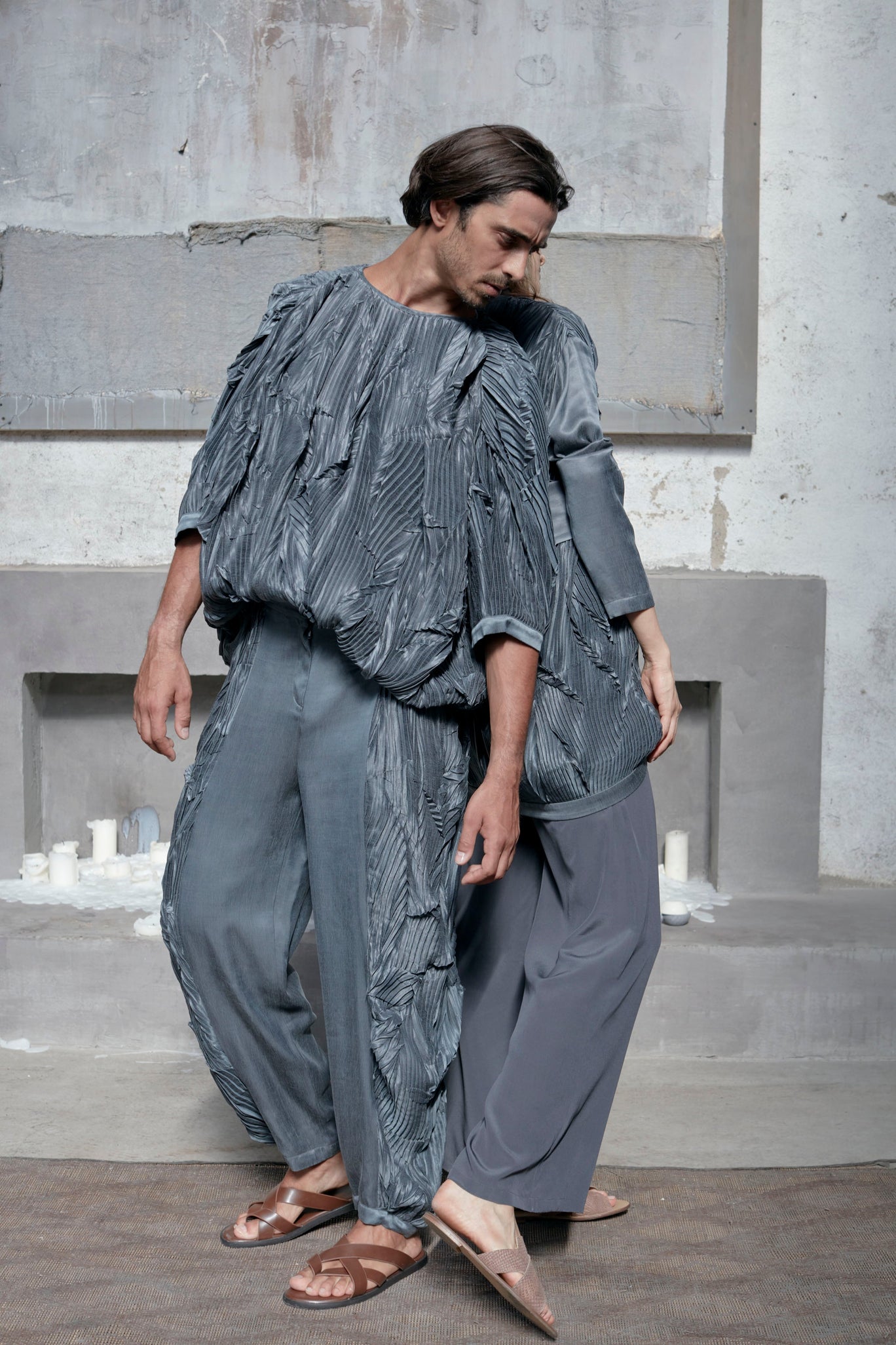 LOKYA NADI LUXE T-SHIRT PLISSÉ