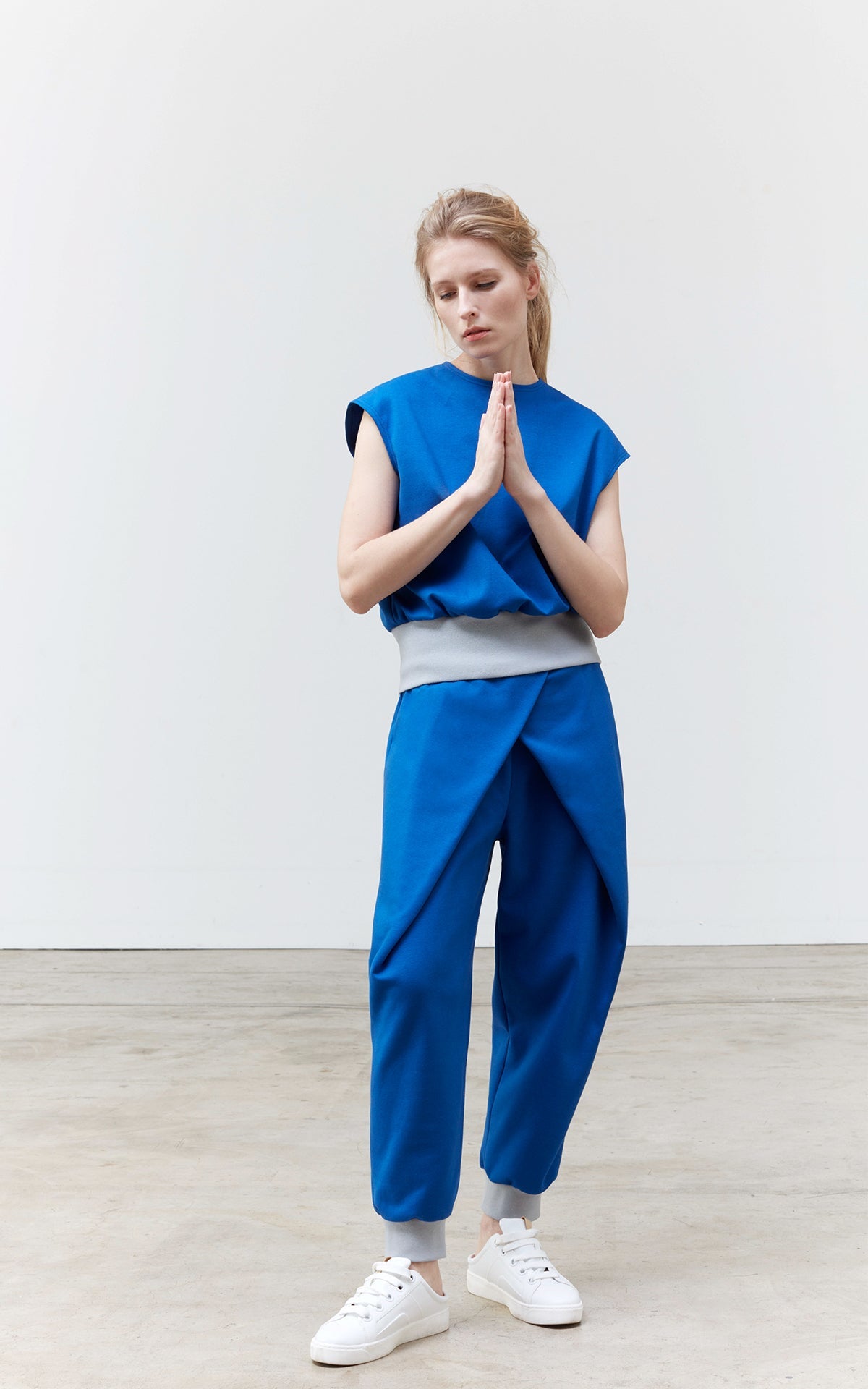 SHANTI YOGA TOP & TROUSERS 2-PIECE SET