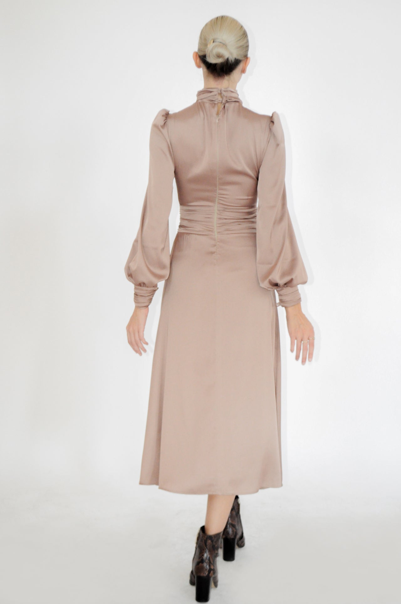 Turtleneck midi dress with bishop sleeves and ruched details