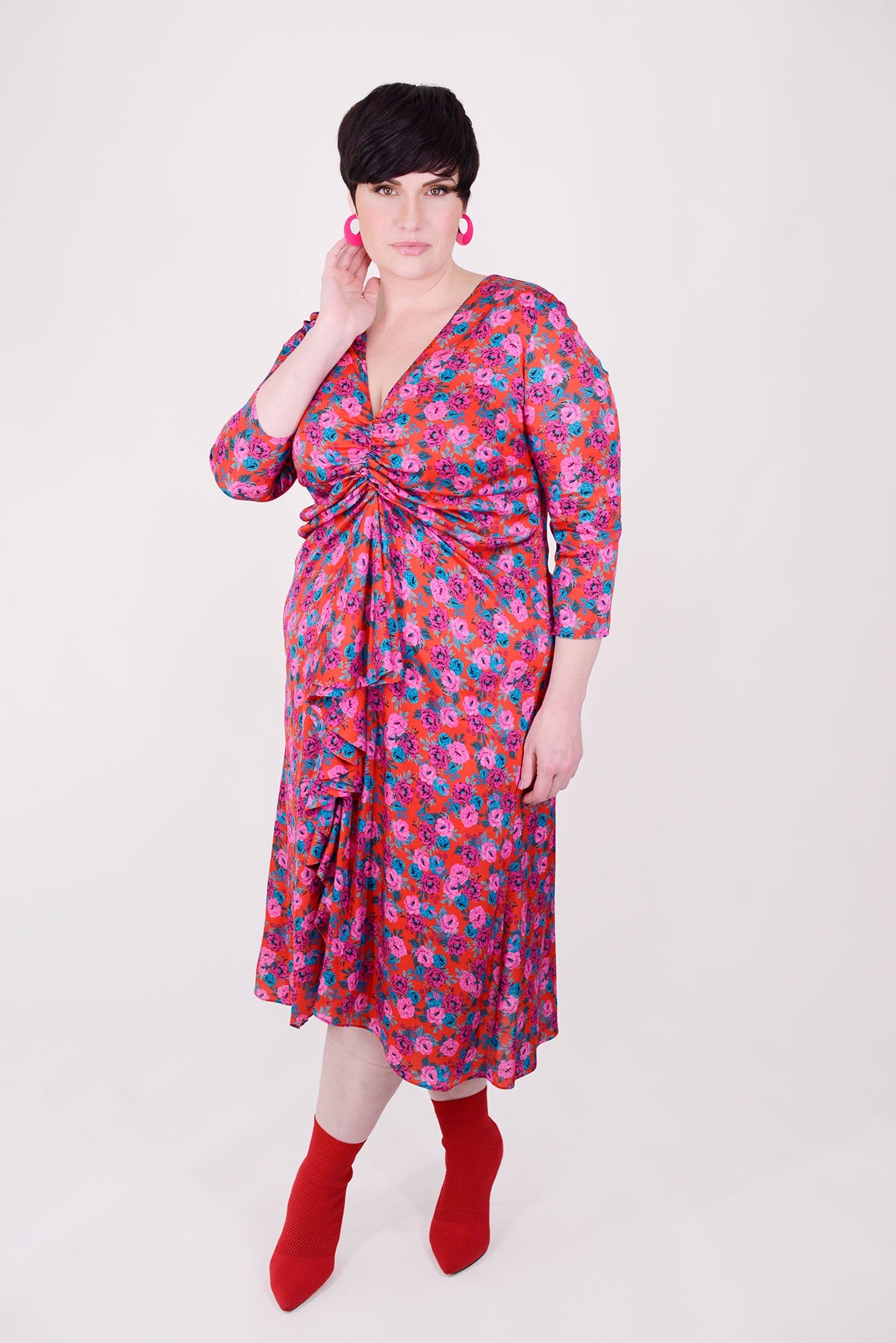 Mayes NYC Winnie RNR Dress in Red colored Mini Rose Print worn by model Max