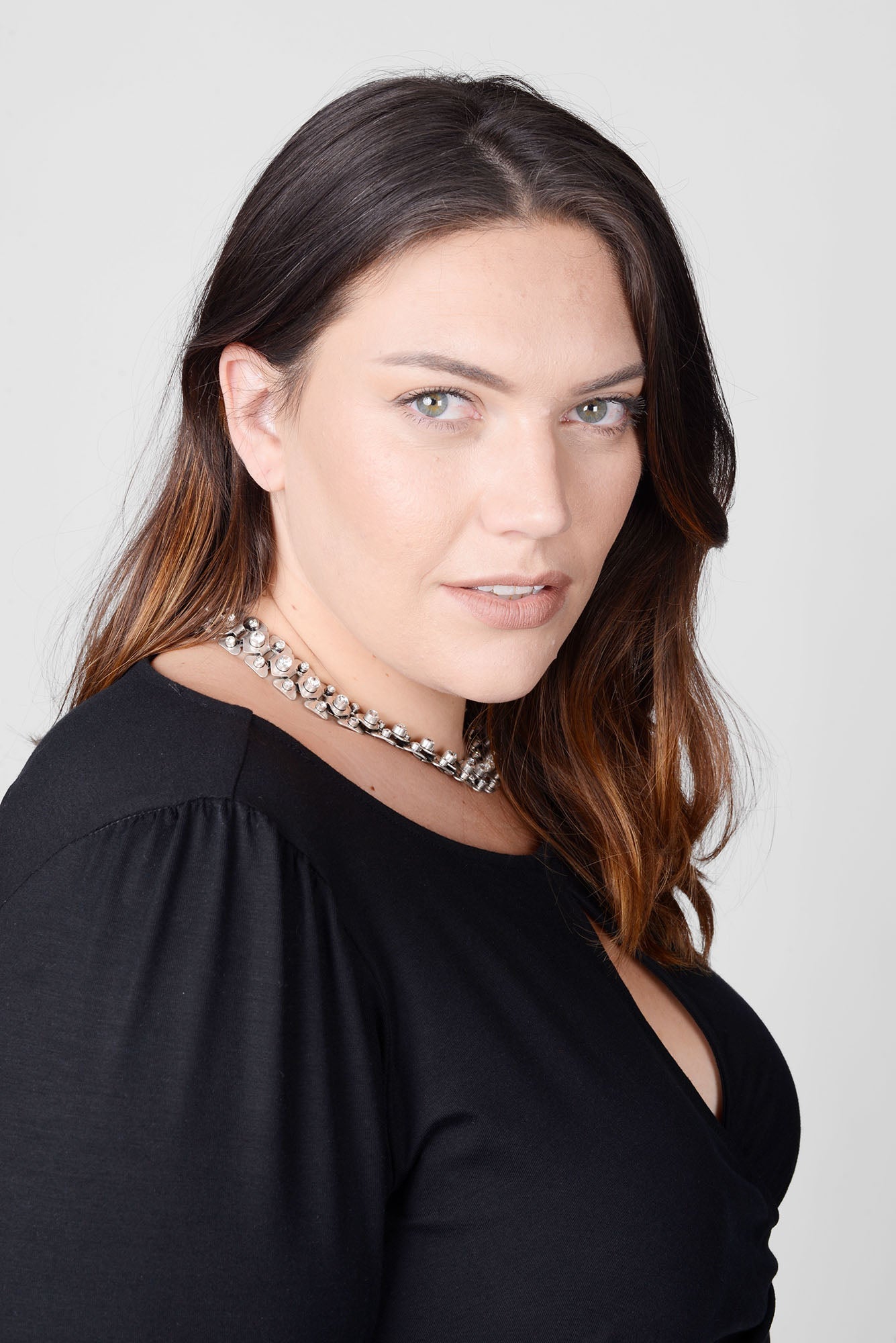 Mayes NYC Lina Keyhole Ruched Waist Dress in Black worn by model Megan Smith