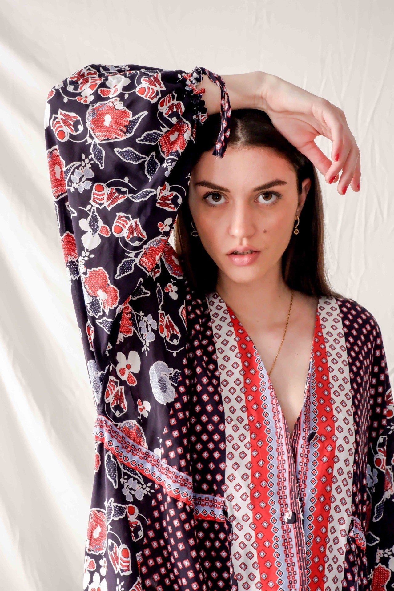 Made to measure floral printed maxi kaftan dress with puffy sleeves - Bastet Noir