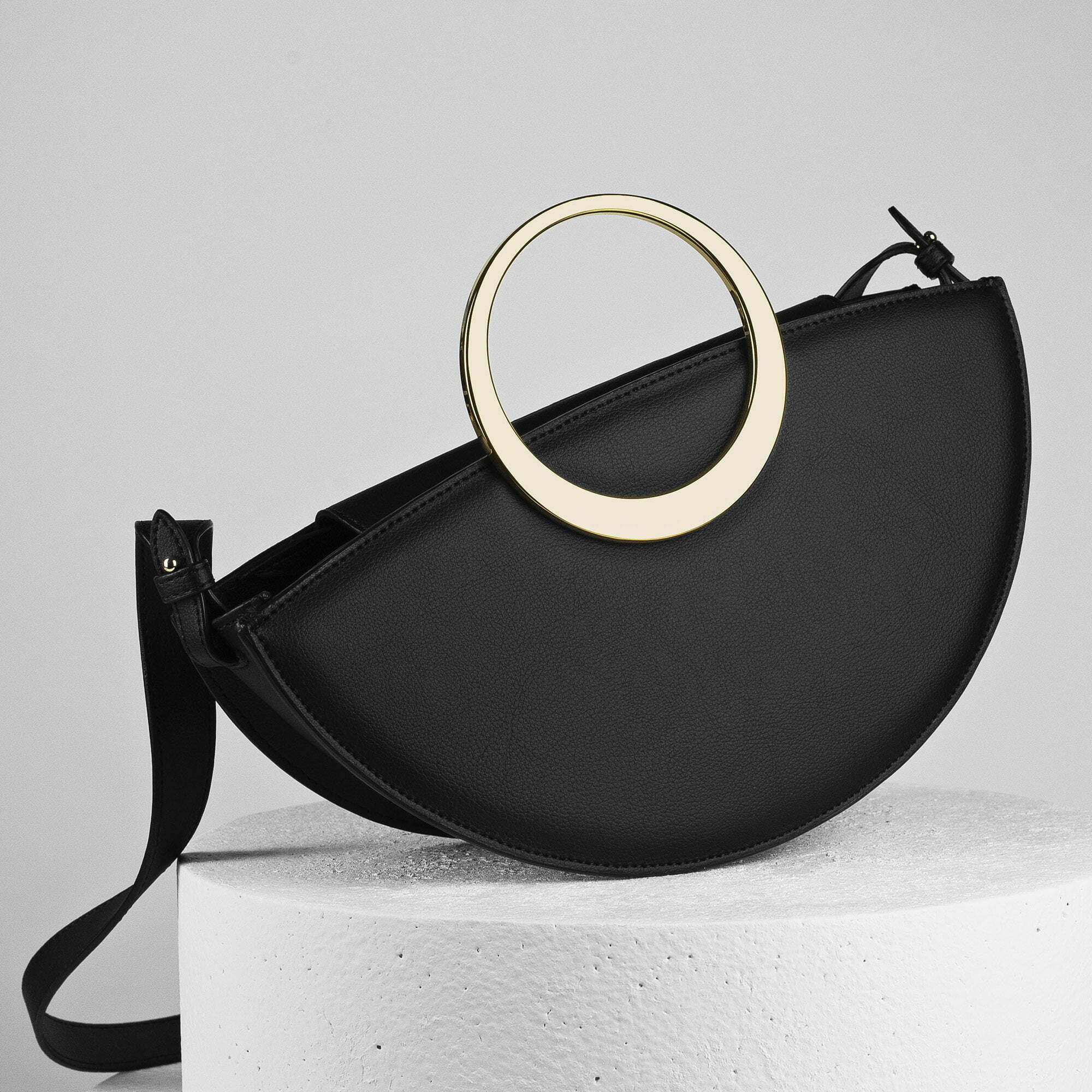 Eclipse Vegan • Black