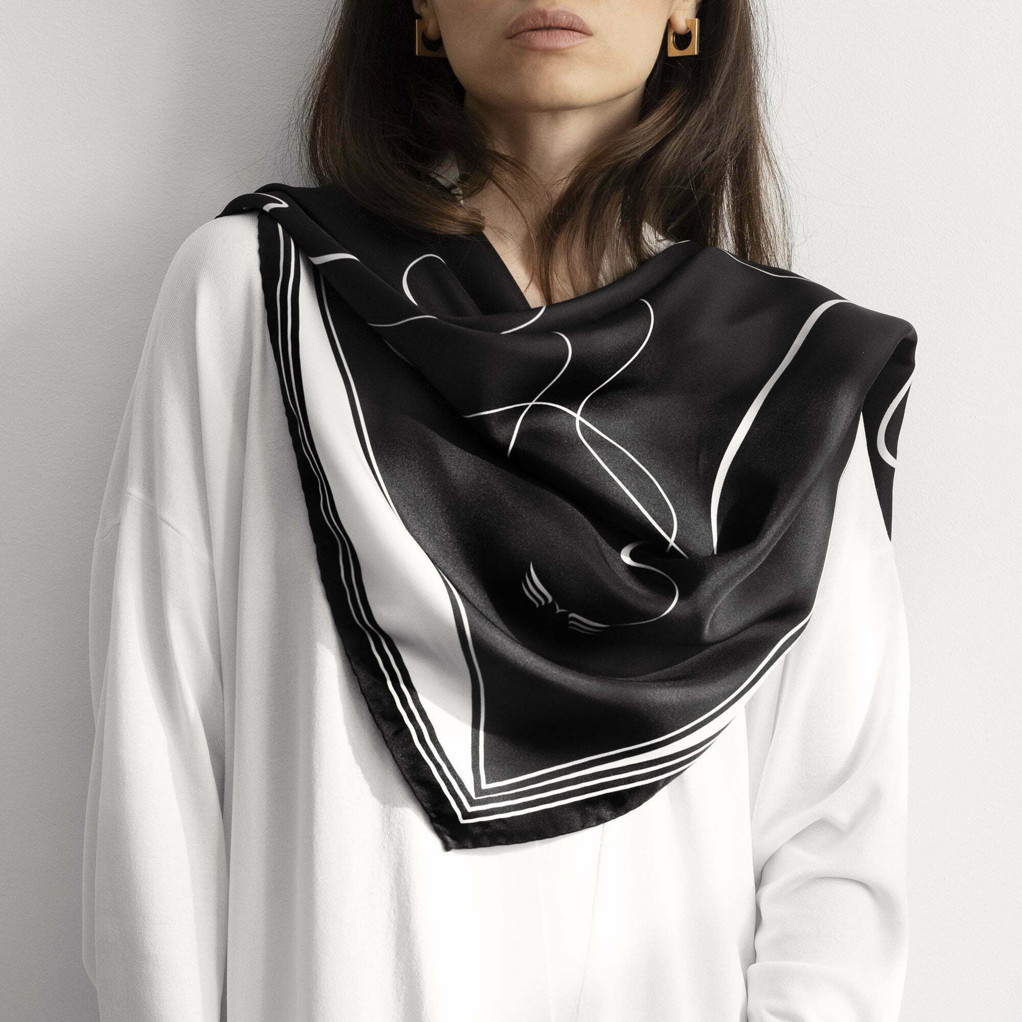 The Line • Black