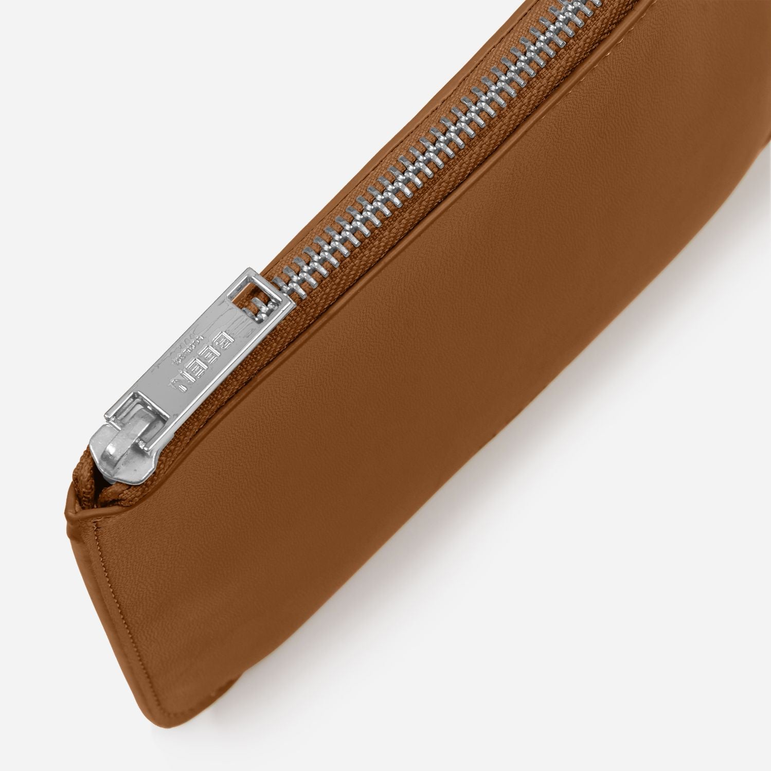 Daley Small Pouch in Acacia top