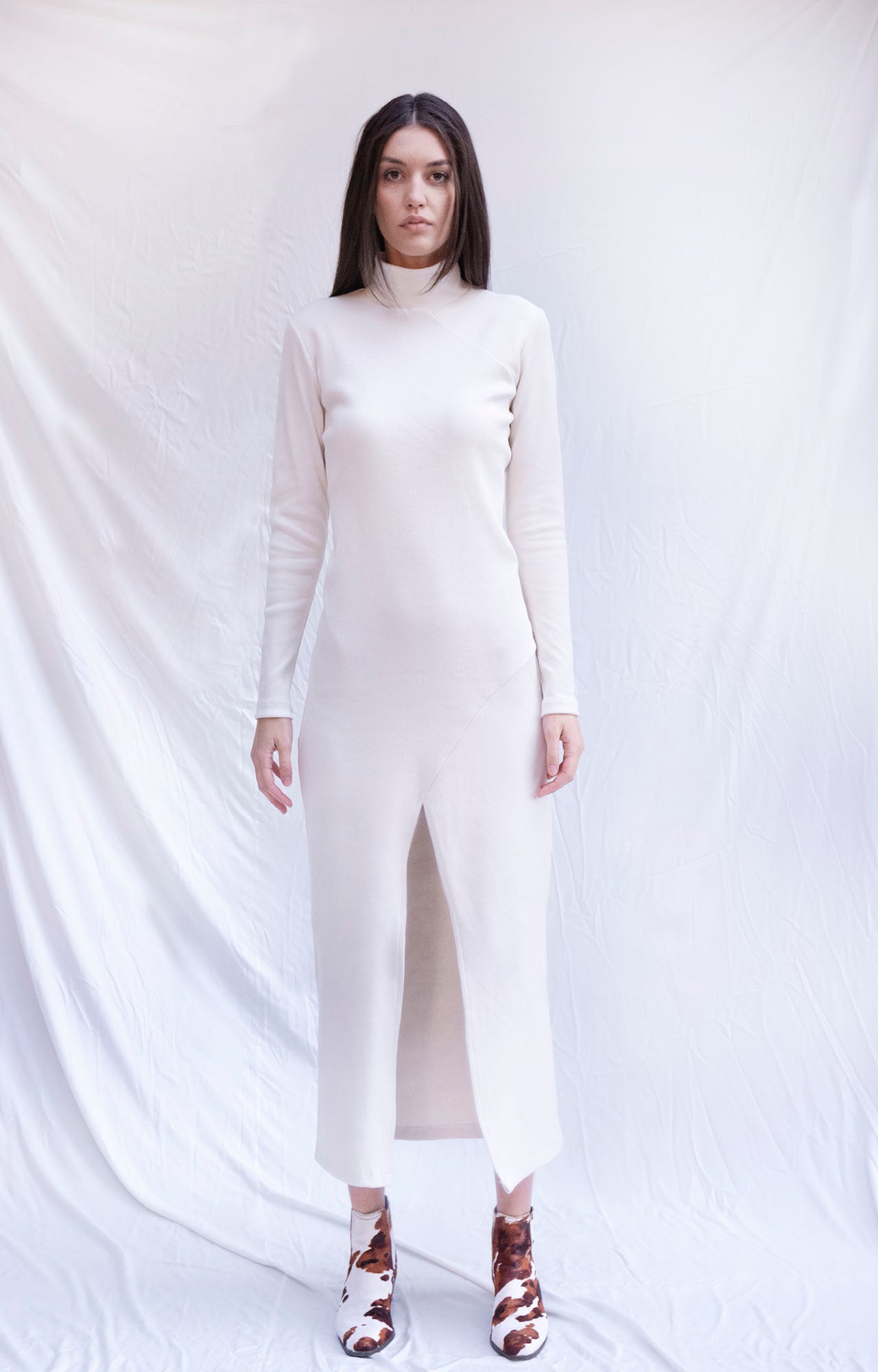 White bodycon ribbed dress