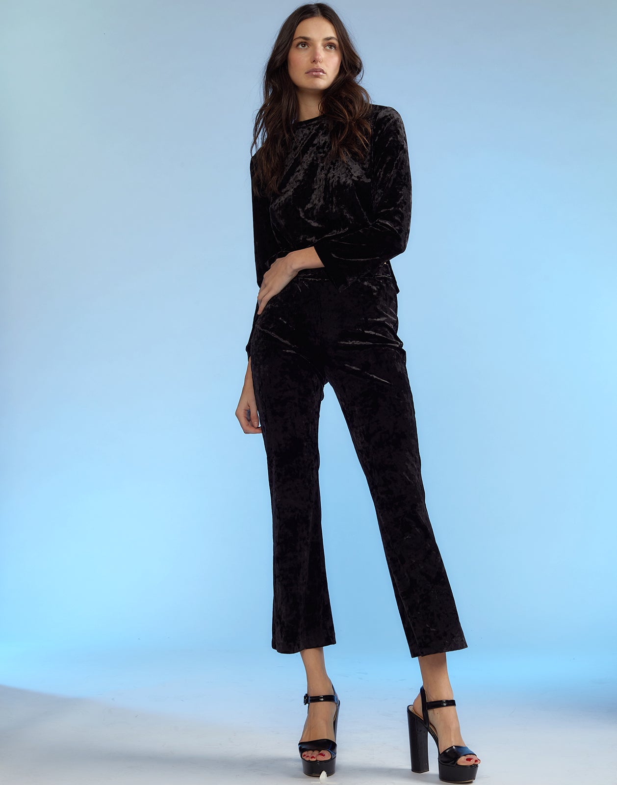 Crushed Velvet Cropped Pants