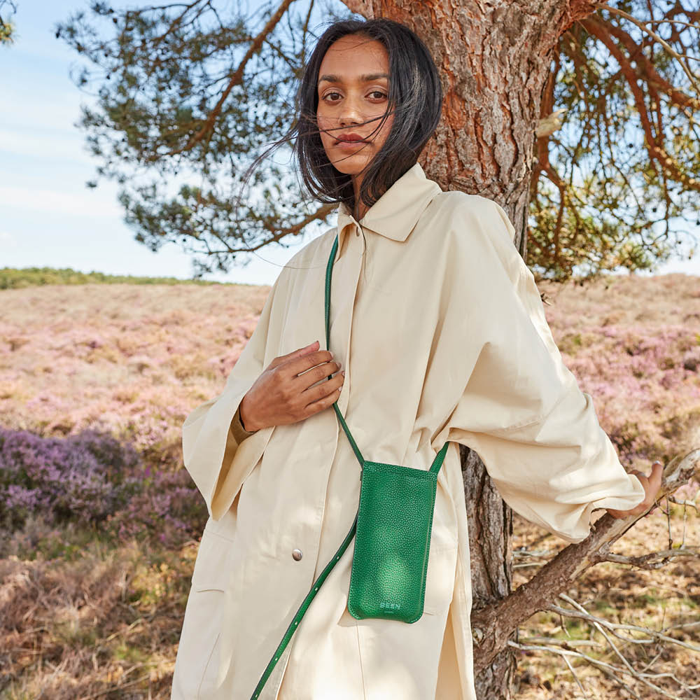Elia Phone Bag