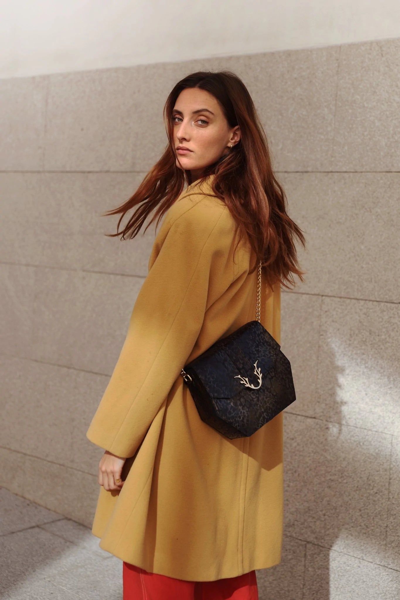 Roan Midi Deep Blue - SambarHandbag