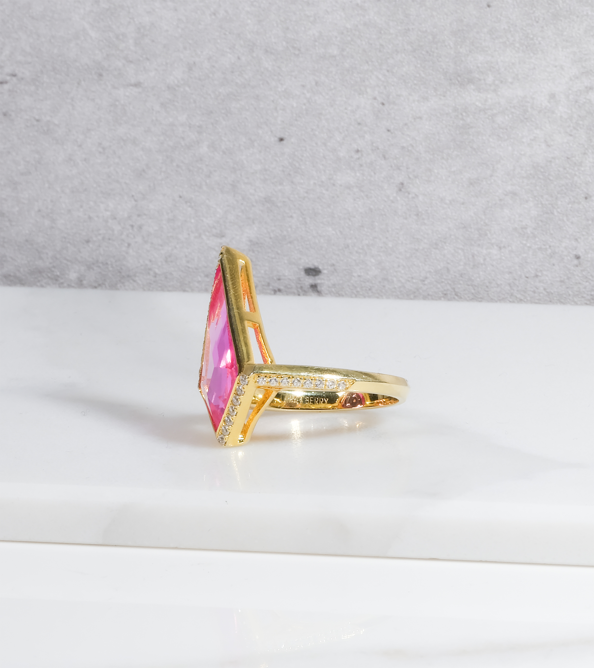 Glamour Prism Ring