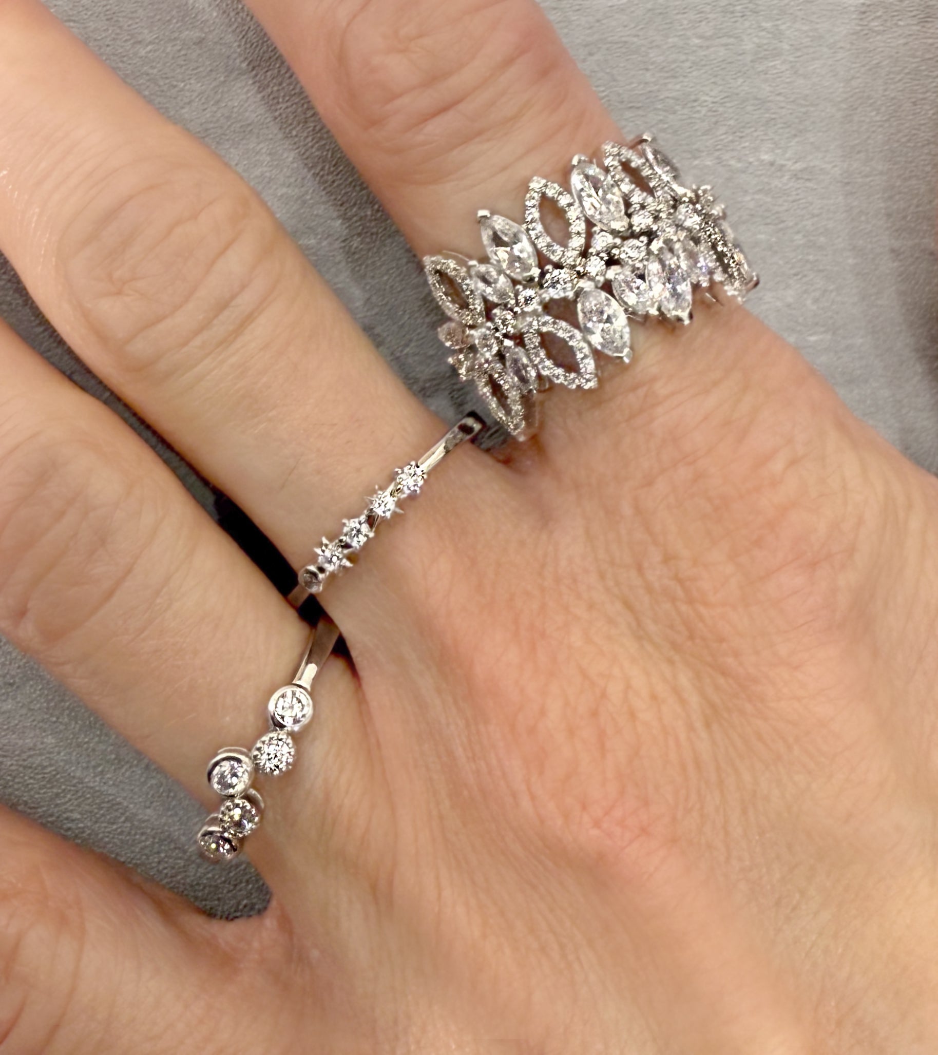 Eclipse Diamond Band