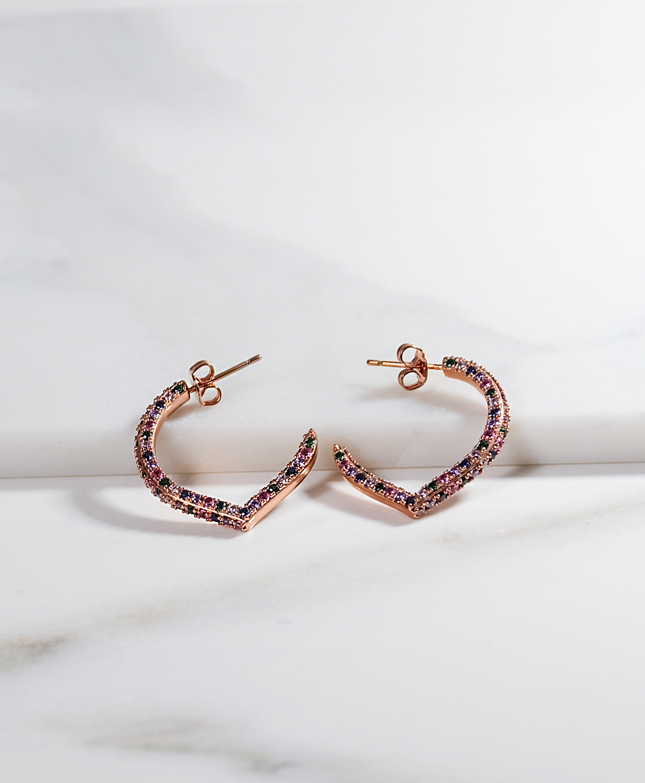 Rose Gold Curve Delight