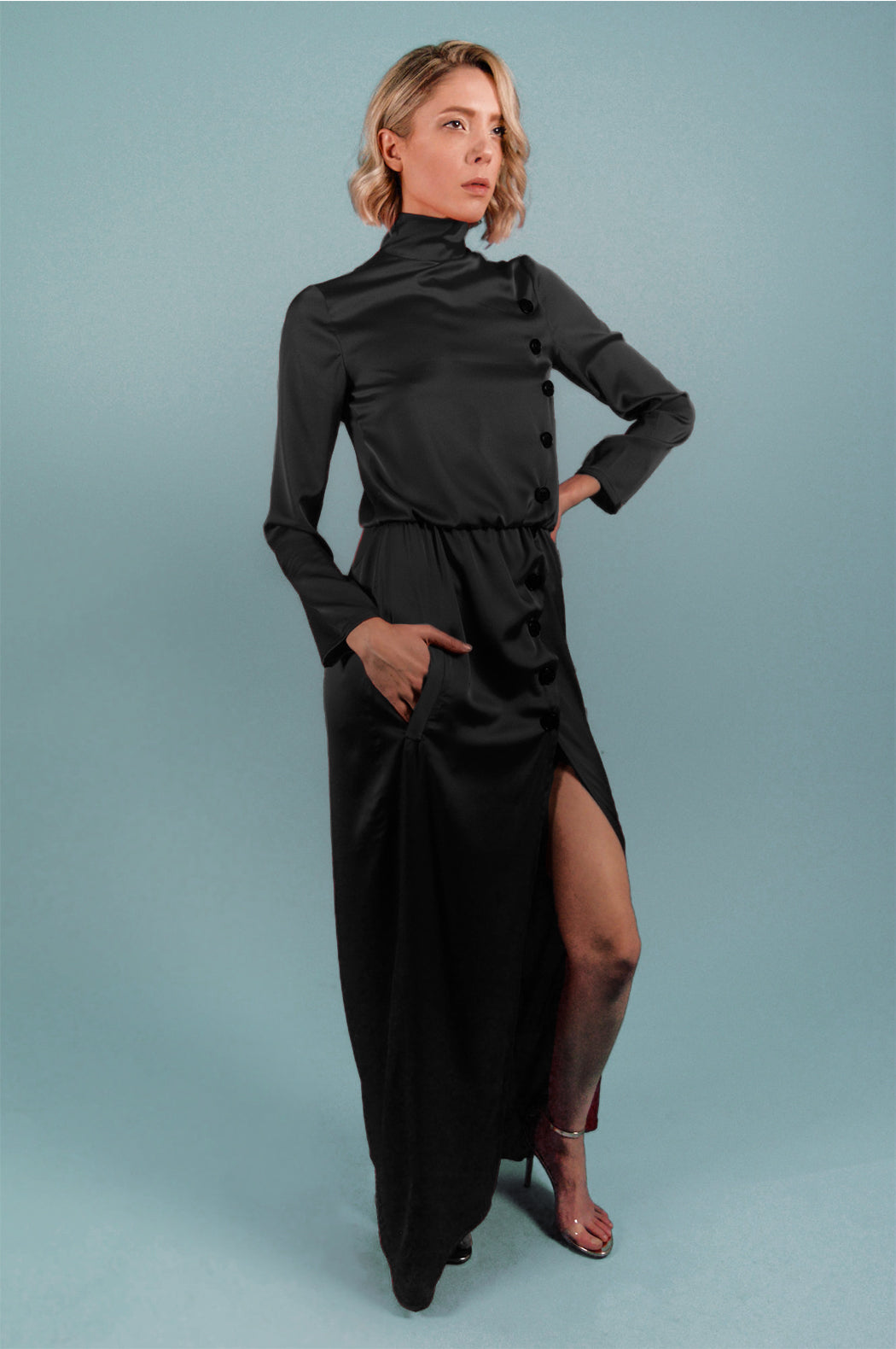 Black turtleneck maxi dress - BastetNoir