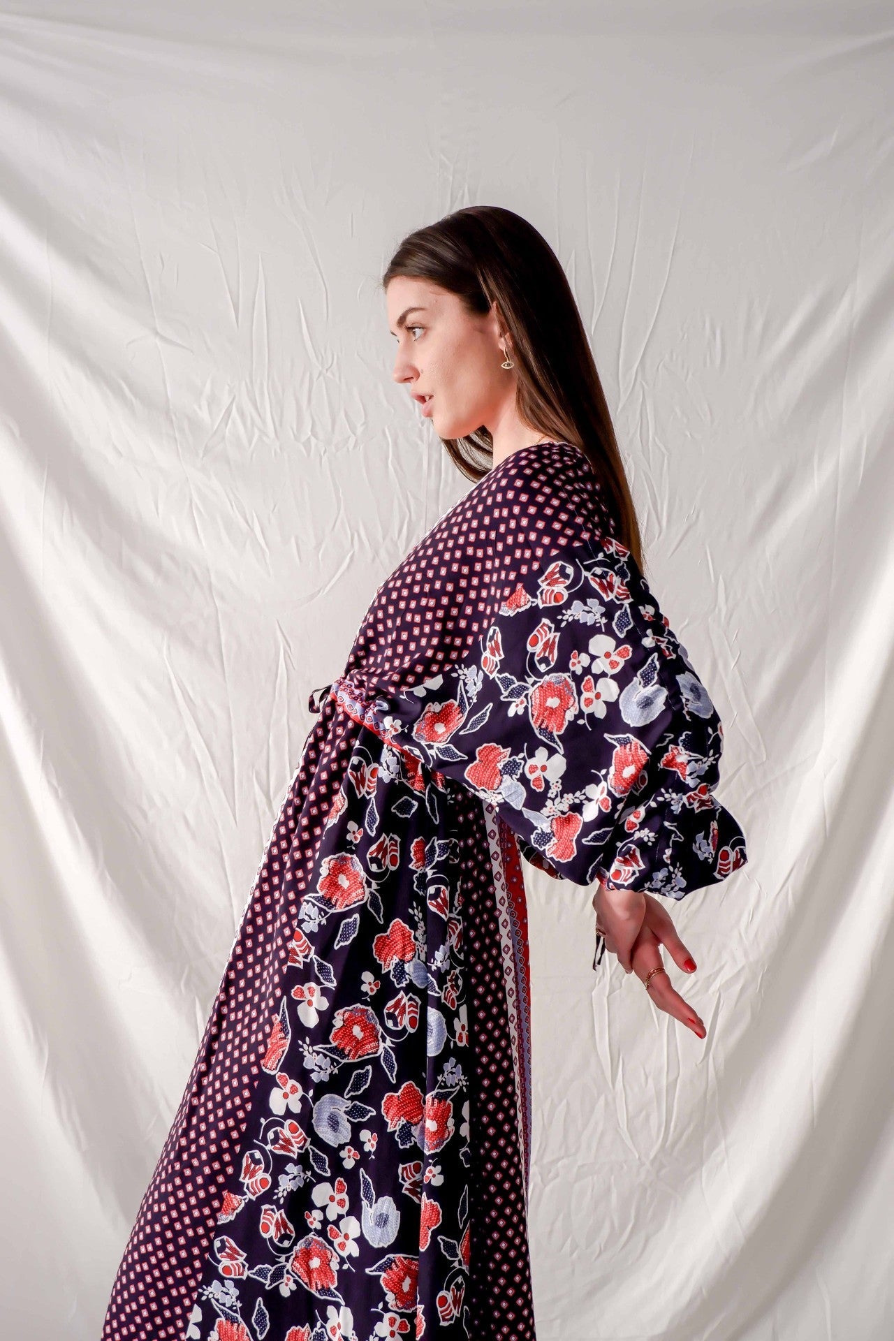 Made to measure floral printed maxi kaftan dress with puffy sleeves - Bastet Noir