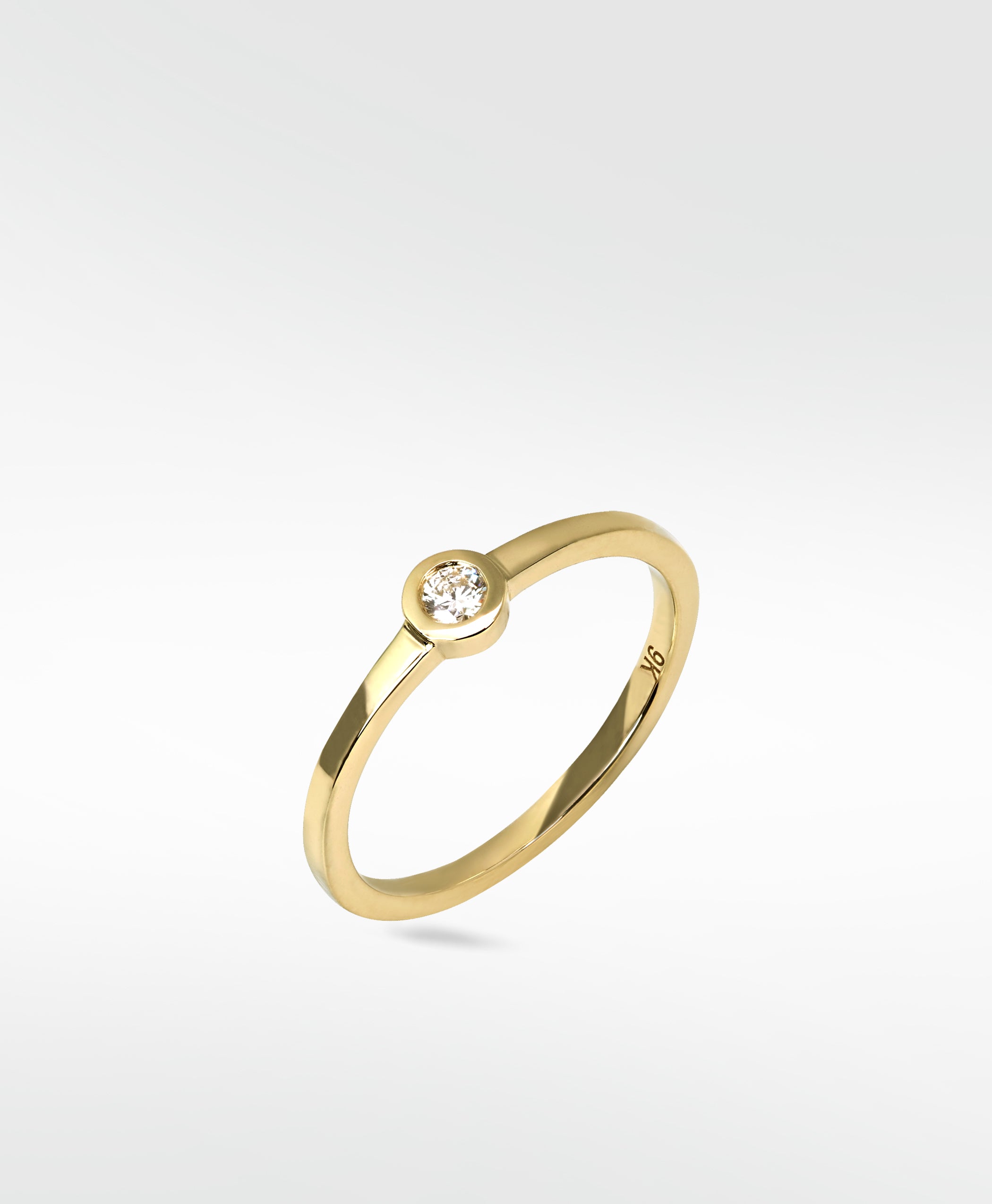 Singular Gold Ring
