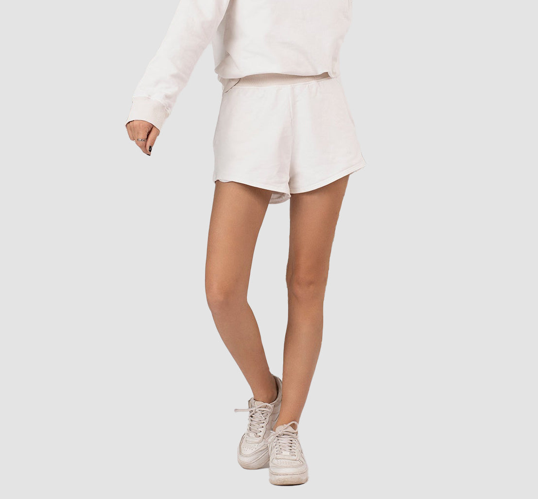 The Gia Short Pants in White Cream